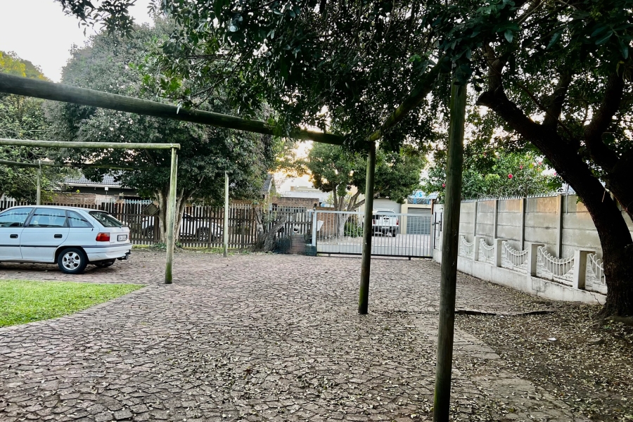 7 Bedroom Property for Sale in George Central Western Cape